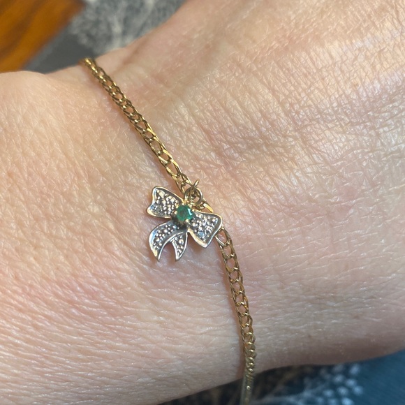 Elegant 14K (Solid) Yellow Gold Bracelet with Charm - Picture 4 of 7